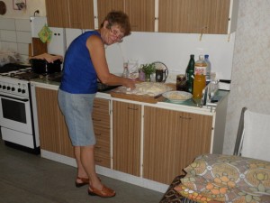 A tak babka Vierka s úsmevom môže chystať buchty, samozrejme, veľa a pre všetkých.