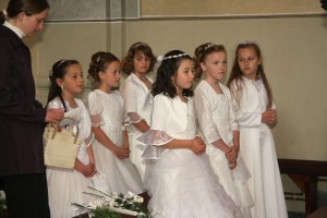Prve svate prijimanie Opatova nad Vahom  2012 (8)