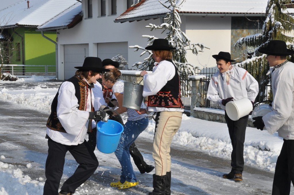 Velka noc Opatova 2013-04-01  (13)