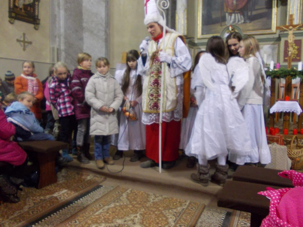 Mikulas v kostole 2013 (5)