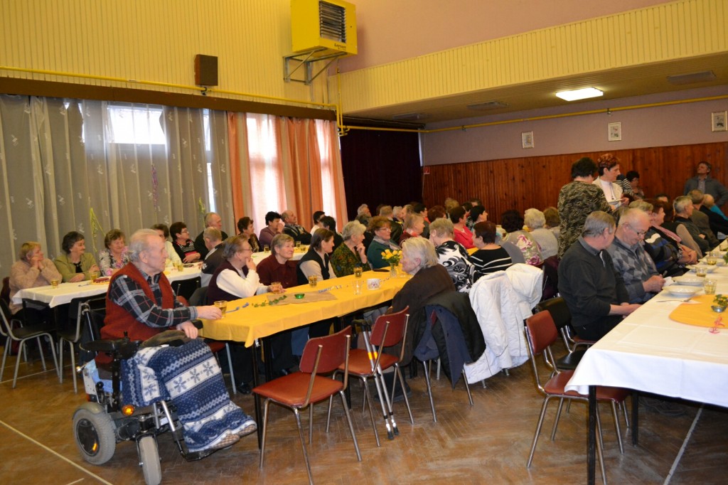 Fasiangove posedenie klubu dochodcov Opatova 26.2 (3)