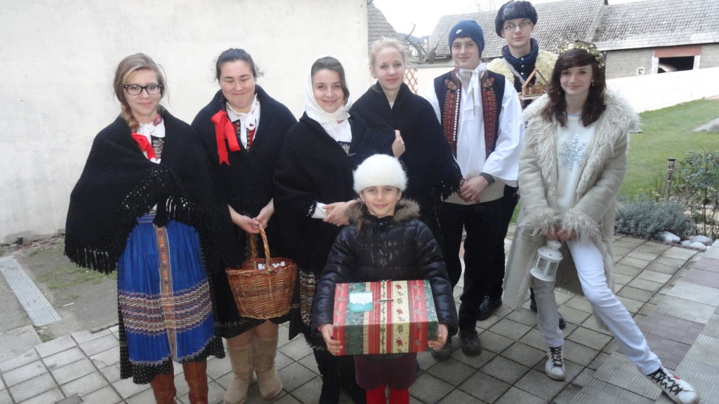 Koledovanie Dobra novina 2013 ZL (2)