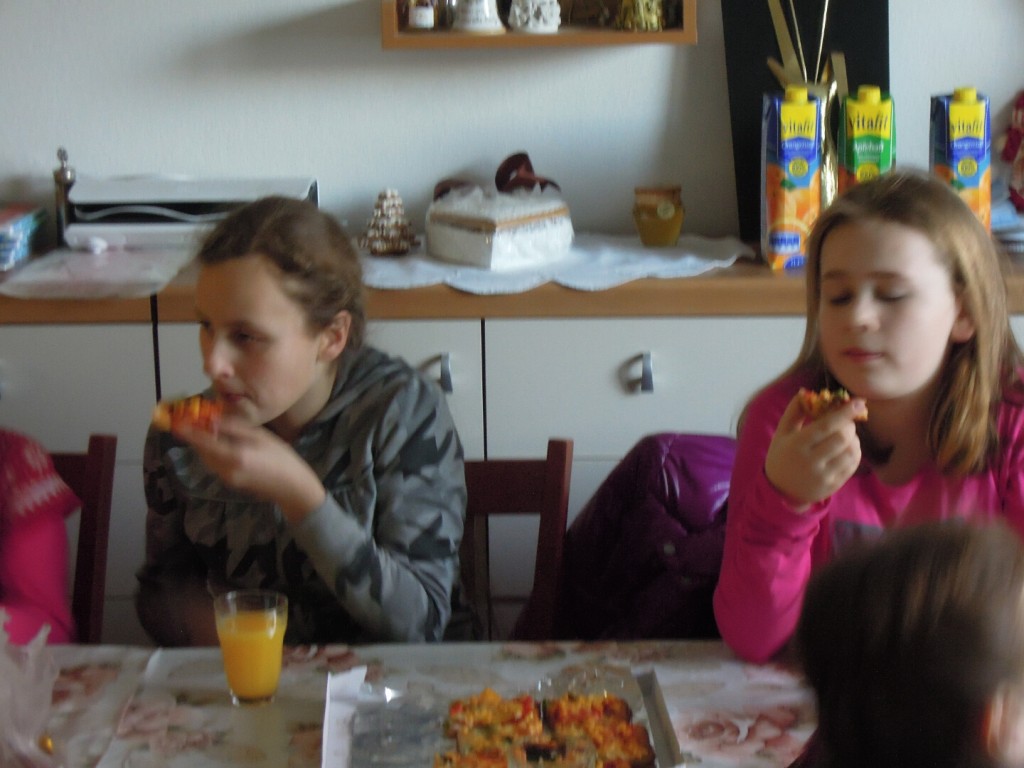 Pizza party fara Opatova 3.2.2014 018
