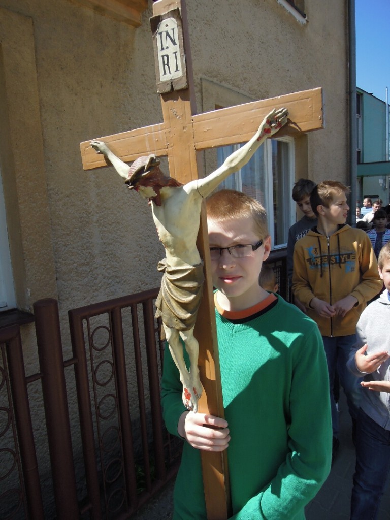 Krizova cesta 18.4.2014 foto Dominik Hricko (11)