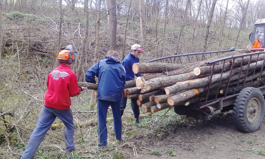 1 Palenie Dura 25.4.2015 A.T (12)