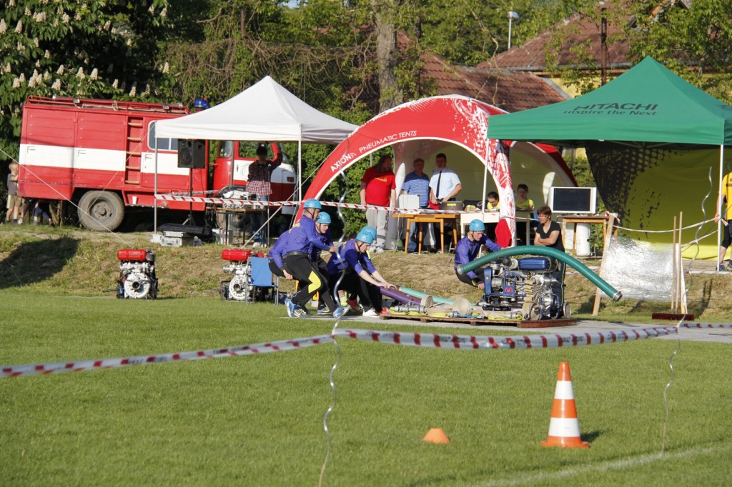 Sutaz DHZ 16,5,2015 Simona Krajcovicova (103)