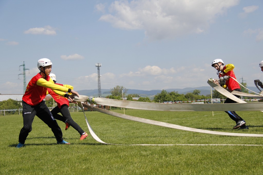 Sutaz DHZ 16,5,2015 Simona Krajcovicova (32)