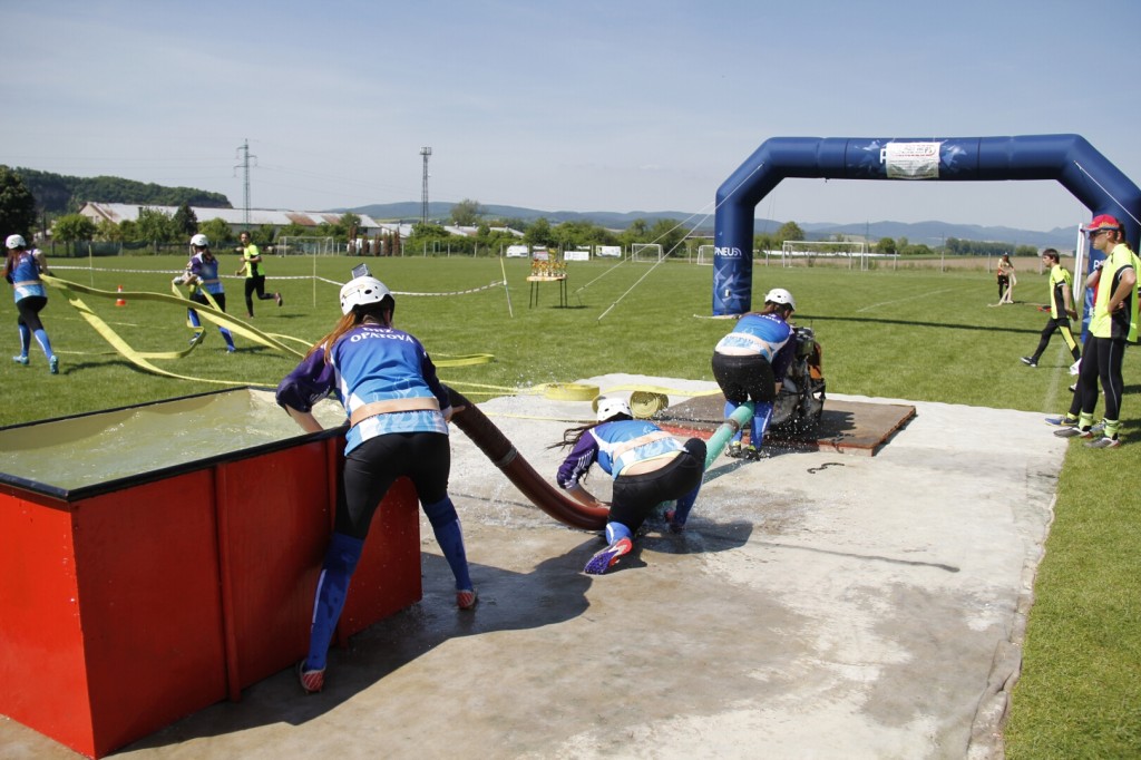 Sutaz DHZ 16,5,2015 Simona Krajcovicova (55)
