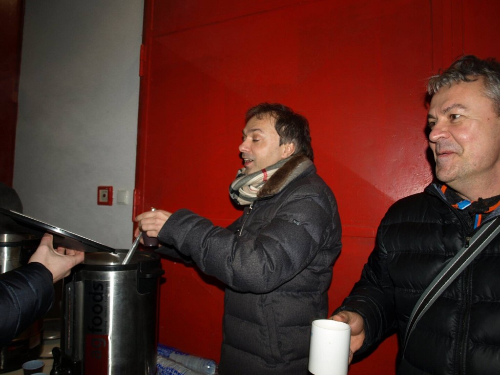 Vianocny punc s poslancami 22. 12.2015 (9)