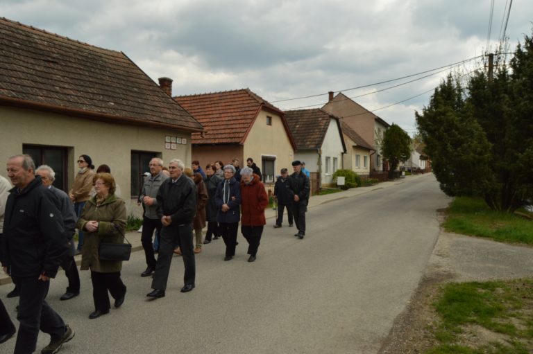 14Krizova cesta 14. 4. 2017 D. H (13)