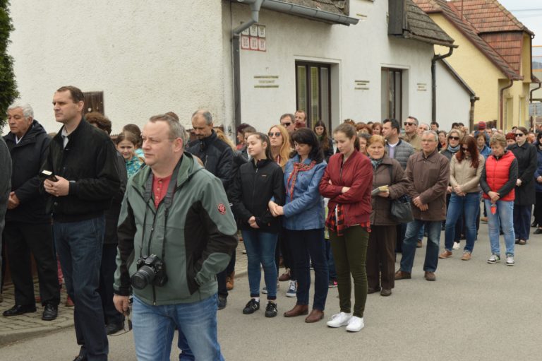 33Krizova cesta 14. 4. 2017 D. H (28)